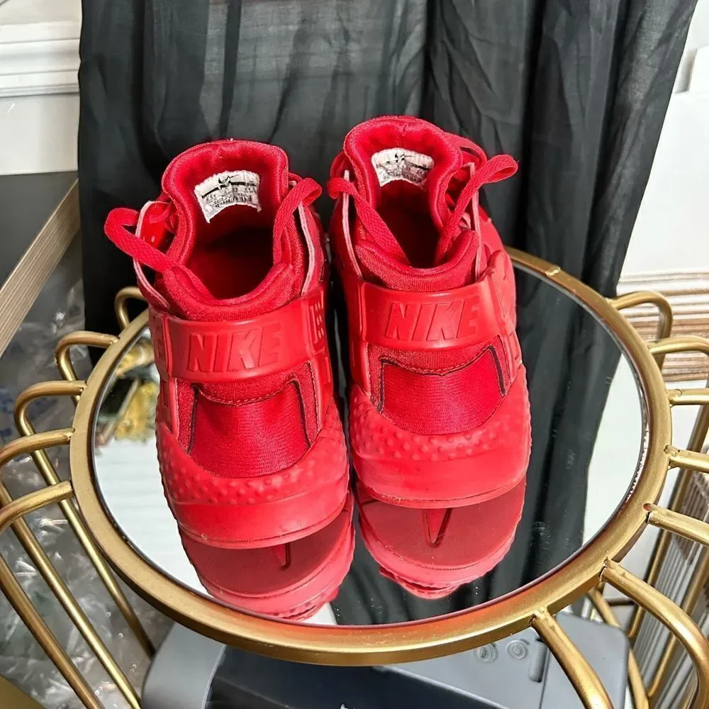 Nike Huarache Sneakers